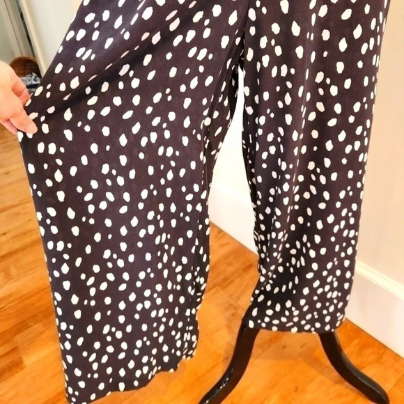 NWT || AMOUR VERT || Fantasia, jumpsuit, pockets, polka dotted, black/white - Picture 7 of 8